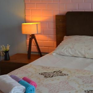 Camera grande con letto king size